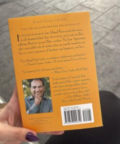 The Four Agreements: A Practical Guide to Personal Freedom (A Toltec Wisdom Book) 25 81FiER57SzL