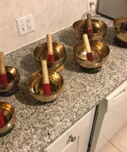 Chakra Healing Tibetan Singing Bowls Set of 7 pieces ~ Hand Hammered Himalayan Meditation Bowls ~ 5"-10" ~ included 7 Mallets, 7 cushions & 1 drum stick. Handmade in Nepal by Thamelmart 29 81Fl2x8mML