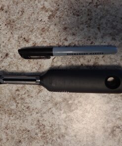 OXO Good Grips Swivel Vegetable Peeler 56 81FxpphmrL