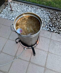 Bayou Classic 1118 32-qt Stainless Steel Turkey Fryer Perfect For Frying Up To 18-lb Turkeys Includes Perforated Poultry Rack and Lift Hook 12-in Stainless Thermometer 1-oz Seasoning Injector 47 81G5aNy4JPL