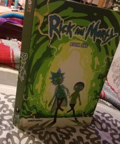 Rick and Morty Book One: Deluxe Edition (1) 27 81GKknndrOL