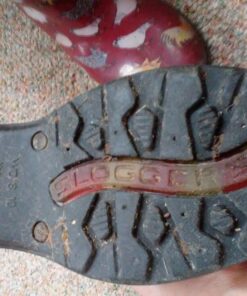 Sloggers Waterproof Garden Rain Boots for Women - Cute Mid-Calf Mud & Muck Boots with Premium Comfort Support Insole, (Chickens Barn Red), (Size 10) 27 81Gd2mKRc1L