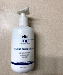 EltaMD Foaming Facial Cleanser, Foaming Face Wash for Oily Skin, Gently Cleanses and Helps Remove Oil and Dead Skin Cells, Daily Face Wash for Morning and Night Use, For All Skin Types, 2.7 oz Pump 7 Fl Oz (Pack of 1) 43 81Gik0U1dML