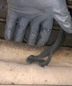 Goo Gone Adhesive Remover Original Spray Gel - Removes Chewing Gum, Grease, Tar, Stickers, Labels, Tape Residue, Oil, Blood, Lipstick, Mascara, Shoe Polish, Crayon - 12 Ounce 12 Fl Oz (Pack of 1) 63 81GuGrmDnjL