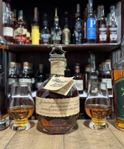 GLENCAIRN WHISKY GLASS, SET OF 4 IN 4 PACK GIFT CARTON 44 81I9Bwe NyL