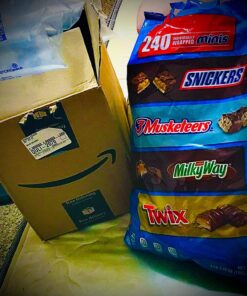 SNICKERS, TWIX, MILKY WAY & 3 MUSKETEERS Variety Pack Super Bowl Milk Chocolate Candy Bars Assortment, 240 Pieces Bag 39 81IMycHHABL