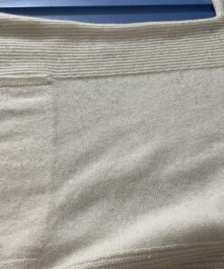 BEAUTURAL Fabric Shaver and Lint Remover, Sweater Defuzzer with 2-Speeds, 2 Replaceable Stainless Steel Blades, Battery Operated, Remove Clothes Fuzz, Lint Balls, Pills, Bobbles Gray Standard 59 81IomHjpwRL