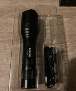 Anker Rechargeable Bolder LC90 LED Flashlight, Pocket-Sized Torch with Super Bright 900 Lumens CREE LED, IPX5 Water-Resistant, Zoomable, 5 Light Modes 38 81J44lxG0IL