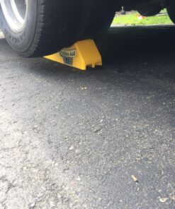 Trailer Aid Camco Tandem Tire Changing Ramp with 4.5-Inch Lift, Yellow (21000) Standard Packaging Trailer Aid 32 81JFfbXNHTL