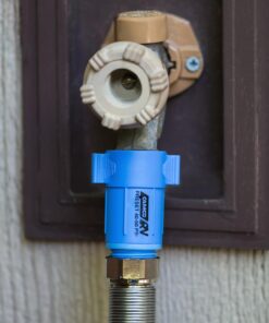 Camco Camper/RV Water Hose Pressure Regulator | Reduces Water Pressure to Safe 40-50 PSI & Protects Trailer and Boat Plumbing | Easily Attaches to 3/4-Inch Garden Hose Threads (40143) 7 81JPeumhxZL