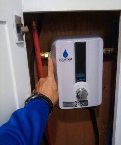 EcoSmart ECO 11 Electric Tankless Water Heater, 13KW at 240 Volts with Patented Self Modulating Technology 46 81JSbwb1BiL
