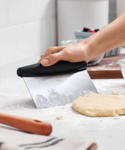 OXO Good Grips Stainless Steel Scraper & Chopper,Silver/Black Good Grips Multipurpose Scraper & Chopper 31 81JkjJzpATL