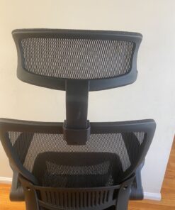 Amazon Basics Ergonomic Adjustable High-Back Chair with Flip-Up Arms and Headrest, Contoured Mesh Seat - Black, 25.5"D x 26.25"W x 49.25"H 26 81K RXIi3sL