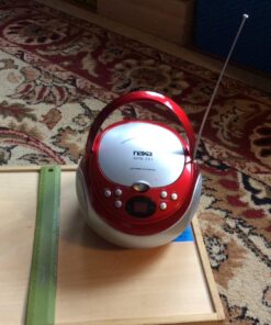 NAXA Electronics NPB-251RD Portable CD Player with AM/FM Stereo Radio Red 17 81KTBFcX qL