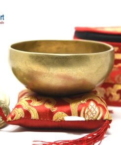 4.5" Tibetan Singing Bowl for Meditation, Sound Healing, Yoga & Sound Therapy. Made of 7 metals. Cushion Suede leather Wooden Mallet, Box & Tingsha nincluded Thamelmart … (4.5 Inch Matte) 4.5 Inch Matte 10 81Ke0ARHofL