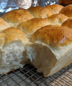 Bread Illustrated: A Step-By-Step Guide to Achieving Bakery-Quality Results At Home Paperback, Illustrated 54 81Kh53tQsKL