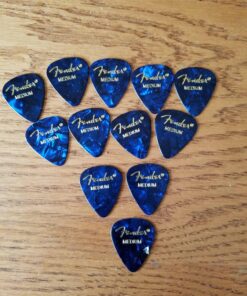 Fender Moto Style Guitar Picks, 12 Pack - Blue Medium Blue Moto 16 81Khc7L1l8L