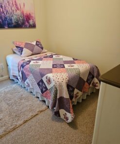 Amazon Basics Kid's Soft Easy-Wash Lightweight Microfiber 3-Piece Sheet Set, Twin, Light Pink, Solid 20 81KlUj2kPL