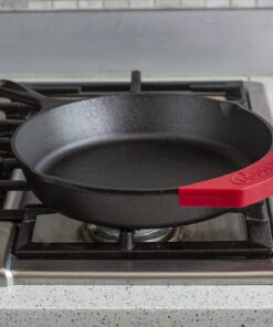 Lodge L8DOLKPLT Cast Iron Dutch Oven with Dual Handles, Pre-Seasoned, 5-Quart,Black 5 Quart 28 81KzKLdfC0L