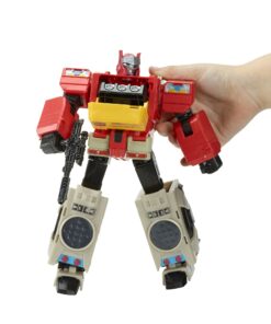 Transformers Generations Titans Return Autobot Blaster and Twin Cast 25 81LAeRNnZEL