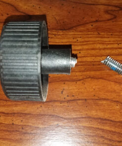 Amazon Basics Low-Back, Upholstered Mesh, Adjustable, Swivel Computer Office Desk Chair, Black, 21.25"D x 22.5"W x 38"H 33 81LQFzZKk5L