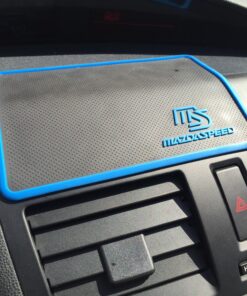 Nintendo Red Nunchuk for Wii 15 81LWqsQaXeL