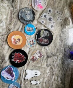 Art ‘N Glow Epoxy Resin for Clear Casting and Coating - 16 Ounce Kit - Perfect for Molds, Crafts, Tumblers, Jewelry, Wood - Food Safe, Non Yellowing, Bubble Free, and Made in The USA 39 81LmTwrrvaL