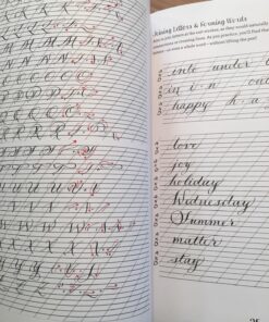 Creative Lettering and Beyond: Inspiring tips, techniques, and ideas for hand lettering your way to beautiful works of art (Creative...and Beyond) Paperback 48 81LnEOYs5RL