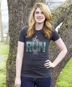 Gone For a Run Runners Tee Womens T-Shirt | Women's Everyday Runners Tee - She Believed She Could Large Charcoal Gray 8 81LvIadlRIL