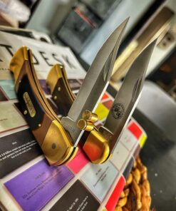 Old Timer 7OT Cave Bear Traditional Lockback Pocket Knife with 3.9in High Carbon Stainless Steel Blade, Sawcut Handles, and Leather Belt Sheath for Hunting, Camping, Whittling, EDC, and Outdoors 29 81Ly37J2KL