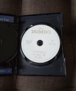 Dumbo (Two-Disc 70th Anniversary Edition Blu-ray / DVD Combo Pack in DVD Packaging) 16 81M1LZectL