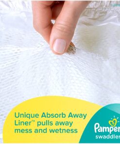 Pampers Swaddlers Disposable Baby Diapers, Economy Pack Plus, Size 5, 124 Count (Pack of 1) 9 81M5cErKrXL