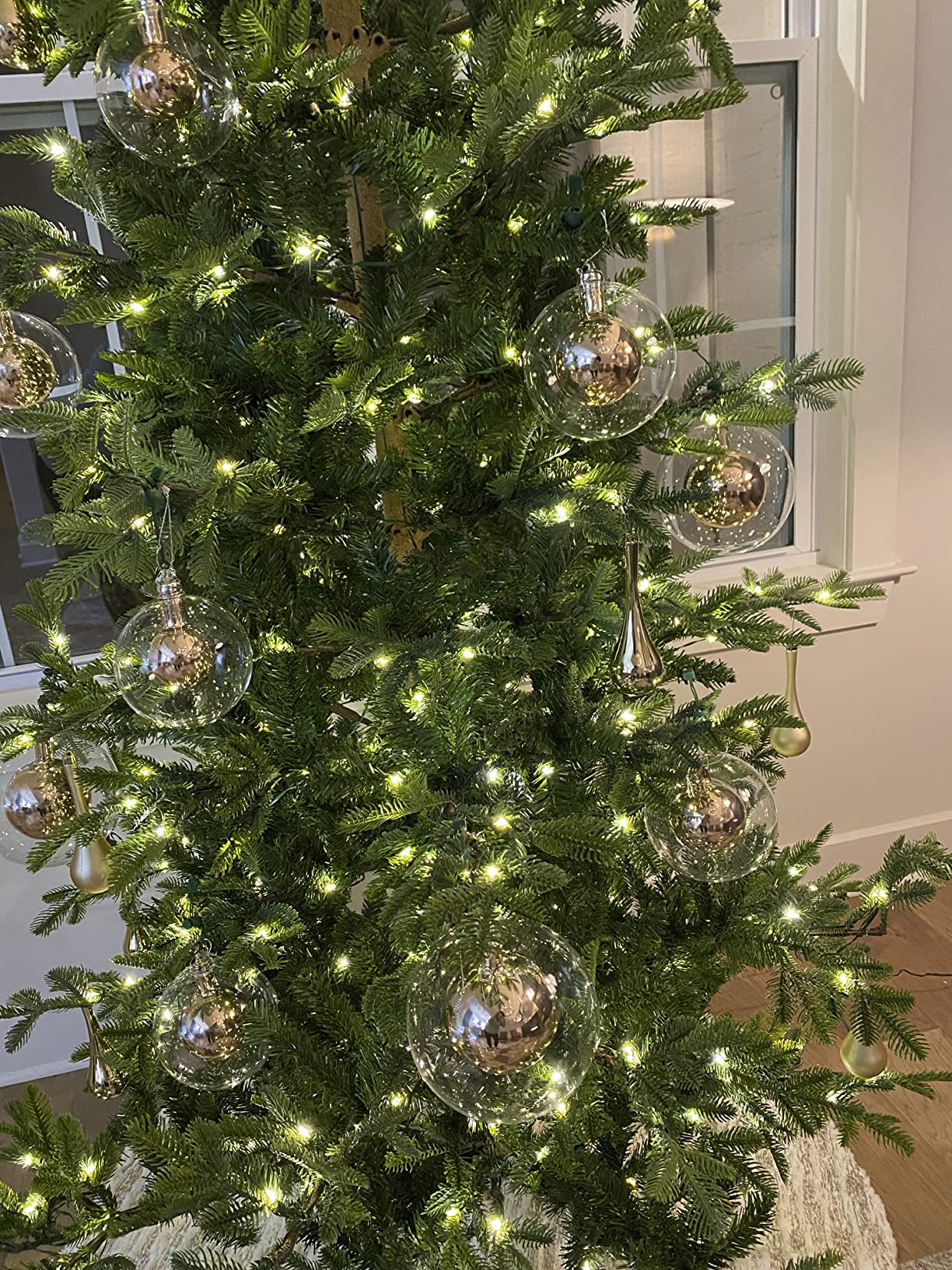 ORNAMENT ANCHOR Ornament Hooks for Hanging Christmas Decorations - No-Slip Hanging Hooks for Xmas - Heavy Duty Christmas Tree Ornaments Hanger Hooks for Small & Large Ornaments (Green, 24 Count) Green 16 ORNAMENT ANCHOR Ornament Hooks for Hanging Christmas Decorations - No-Slip Hanging Hooks for Xmas - Heavy Duty Christmas Tree Ornaments Hanger Hooks for Small & Large Ornaments (Green, 24 Count) Green - Image 16