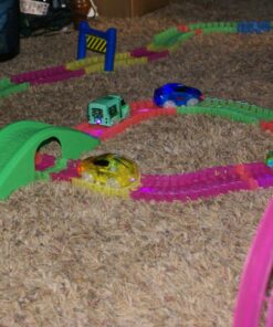 Mindscope Twister Trax Neon Glow in The Dark Track & Accessory Set w/Bridge & Tunnel 47 81MmAaM1r L