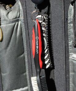 Ace Golf Brush and Club Groove Cleaner, 2 Ft Retractable Zip-line Aluminum Carabiner, Bonus Brush Cover, Lightweight, Stylish, Ergonomic Design, Premium Tour Grade, Easily Attaches to Golf Bag Red 18 81Mwsp8rdCL