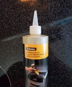 Fellowes Powershred Performance Shredder Oil, 16 oz. Extended Nozzle Bottle (3525010) 13 81N1XJ9HoHL