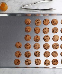 New Star Foodservice 36930 Commercial-Grade 18-Gauge Aluminum Sheet Pan/Bun Pan, 18" L x 26" W x 1" H (Full Size) Pack of 12 | Measure Oven (Recommended) 13 81N33zXpumL