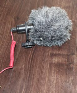 Rode VideoMicro Compact On-Camera Microphone with Rycote Lyre Shock Mount, Auxiliary, Black VideoMicro I 30 81Ny6bDHTGL