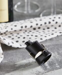 Vacu Vin Champagne Saver & Server - Black - 1 Stopper-Pourer - Keep Champagne Fresh for Up to a Week with Airtight Seal - Vacuum Pump with Champagne Bottle Stopper and Pourer 15 81O2CGRl3gL