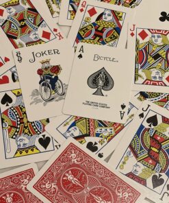 Bicycle Prestige Plastic Playing Cards (Colors May Vary) 41 81O6g3s4wVL