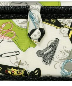 SINGER 07281 Vintage Sewing Basket with Sewing Kit Accessories, 10.5" long x 8" wide x 6" high. 35 81OC Rr1ksS