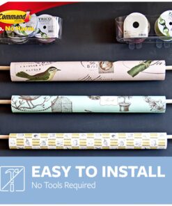 Command Medium Wall Hooks, Damage Free Hanging Wall Hooks with Adhesive Strips, No Tools Wall Hooks for Hanging Christmas Decorations, 7 Clear Wall Hooks and 12 Command Strips 26 81OXsnob2rL