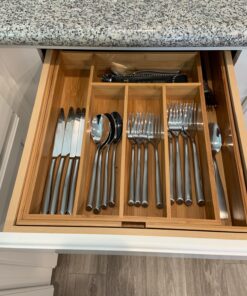 Expandable Bamboo Silverware Organizer 6-8 Slots Adjustable Amazing Drawer Inserts with Deep Dividers. EASY TO INSTALL, Storage of Flatware , Cutlery, Wooden or Stainless Utensil - Kitchen Knives 45 81OcC7SzpGL