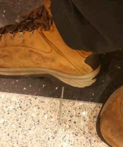 Moso Natural Shoe Odor Absorbers. A Scent Free Odor Eliminator for Shoes, Gym Bags and Sports Gear. Premium Moso Bamboo Charcoal Air Purifying Bag and Deodorizer. (One Pack of Two 75g Bags) 1 32 81OoaRJF2KL