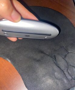 Apple Magic Mouse: Wireless, Bluetooth, Rechargeable. Works with Mac or iPad; Multi-Touch Surface - White 25 81OrgqTYWiL