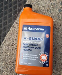 Husqvarna X-Guard Premium All Season Mineral Bar and Chain Oil, Chainsaw Oil for Superior Cutting Equipment Protection in All Conditions, 1 Quart Bottle 18 81P2Rw7KMCL