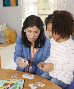 Hasbro Gaming Monopoly Junior Board Game for Kids Ages 5 and Up, 2-4 Players, Family Games 29 81PN DtT VL