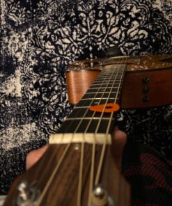 Elixir Strings - Acoustic 80/20 Bronze with NANOWEB Coating - Light Guitar Strings (.012-.053) Light (.012-.053) 1-Pack 28 81PifrnWGsL