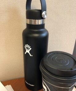 Hydro Flask Stainless Steel Standard Mouth Water Bottle with Flex Cap and Double-Wall Vacuum Insulation 21 Oz Black 22 81PzYmOAPTL