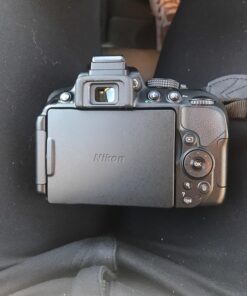 Nikon D5300 24.2 MP CMOS Digital SLR Camera with 18-55mm f/3.5-5.6G ED VR Auto Focus-S DX NIKKOR Zoom Lens (Black) 91 81QAN9KpC6L